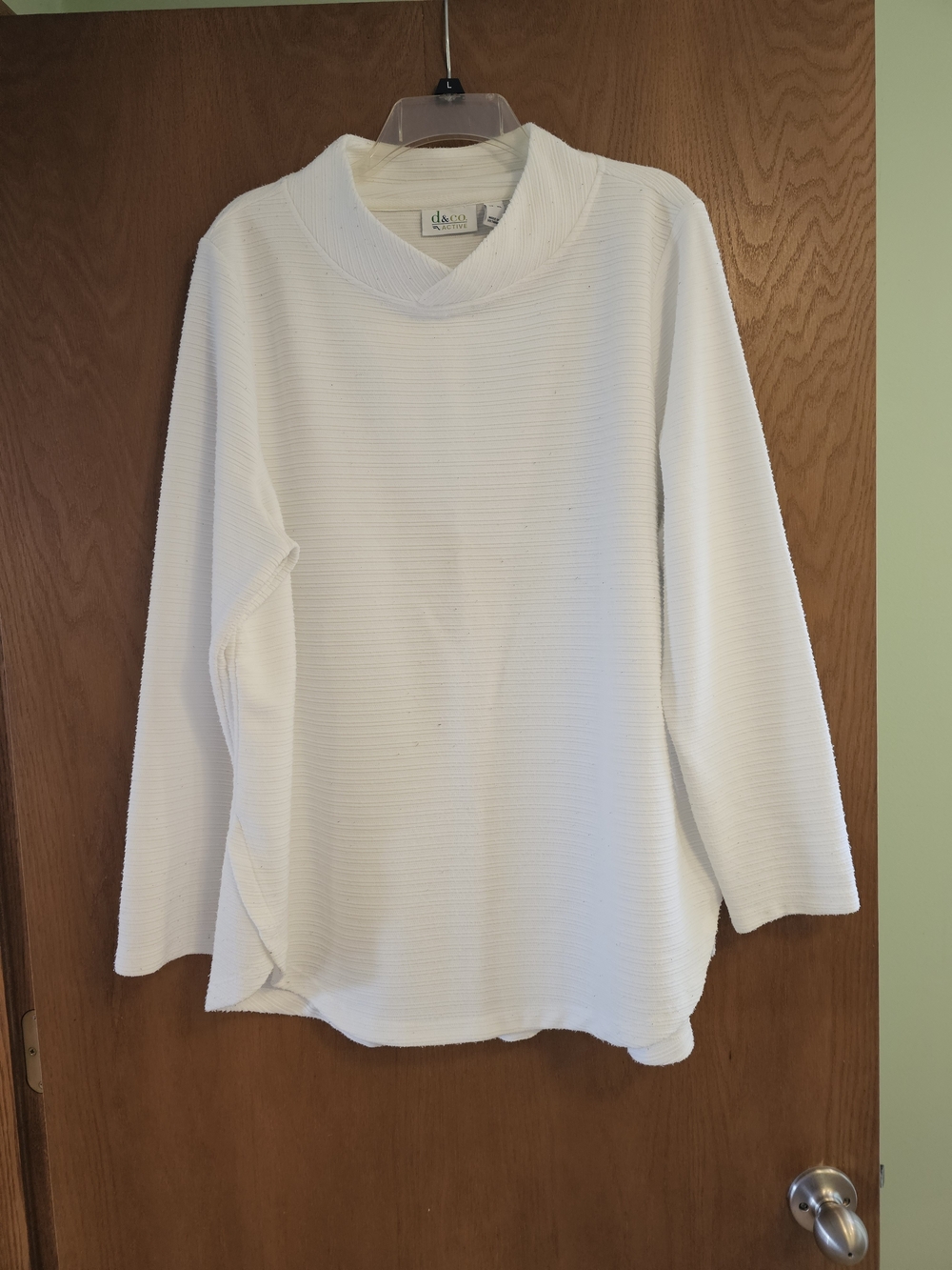 d&Co White Textured Long Sleeve Top